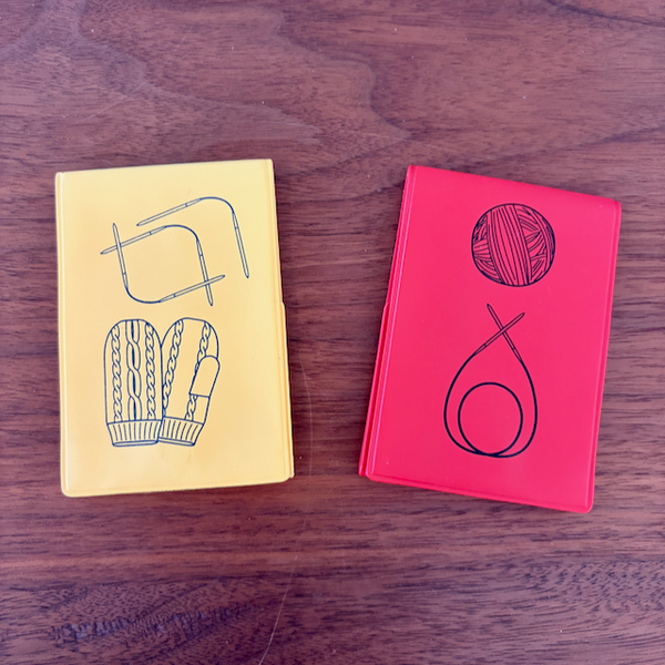 Tapestry Needles with Magnetic Case