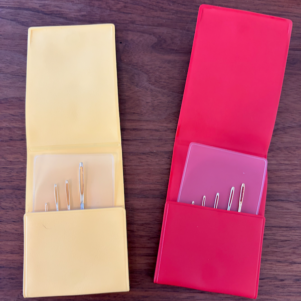 Tapestry Needles with Magnetic Case